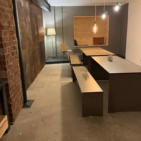 Hof Himmelgruen * Saal